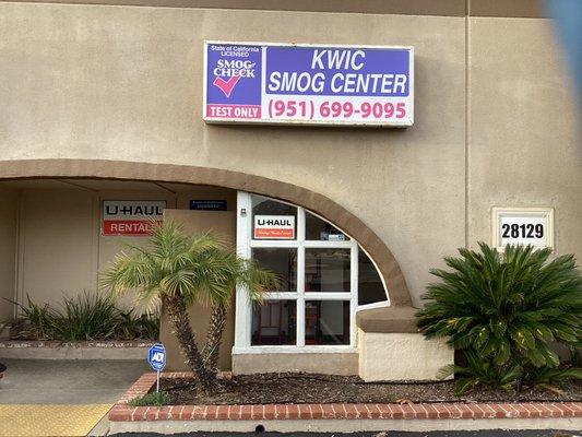 U-Haul Neighborhood Dealer