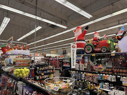 Dixon Hardware & Lumber