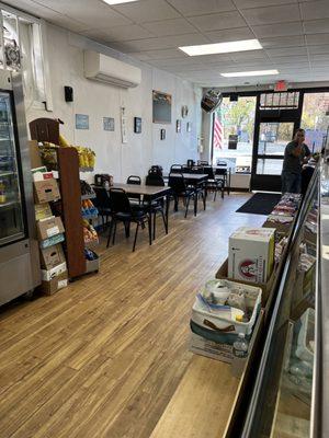 B's Nest Deli