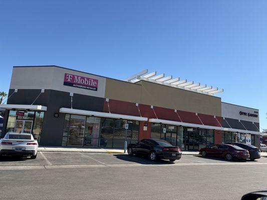 Tropicana Beltway Center