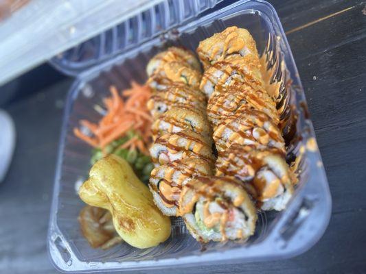 Spicy Shrimp sushi (deep fried)