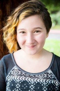 Veronica's Hairstyling