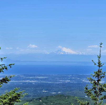Saw Mt. Baker on the way to Hurricane Ridge