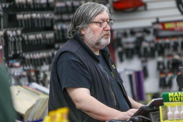 Levine Auto & Truck Parts - New Milford