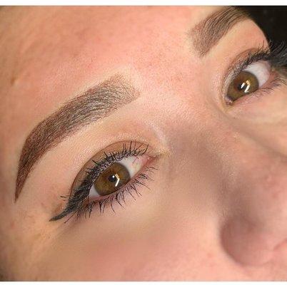 Tori microbladed my eyebrows