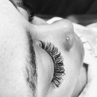 Detailed x Doloresse