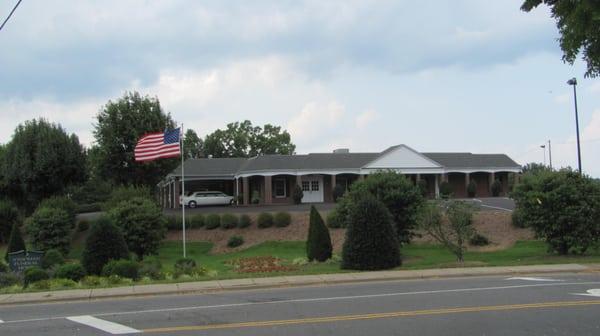 Sossoman Funeral Home & Colonial Chapel
