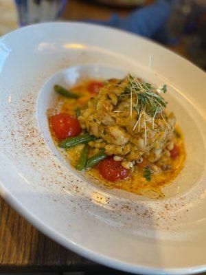 Crab cake with corn and string beans