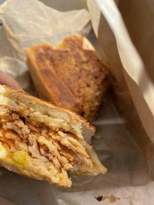 El pollo especial - jerk chicken sammie