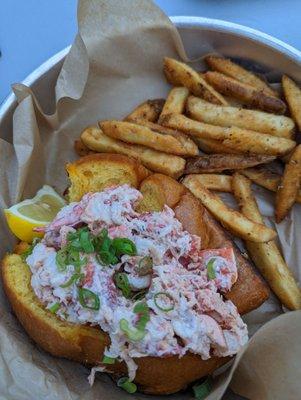 Lobster roll....YUM!