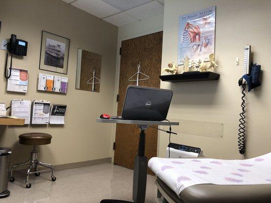 Michael C Glafkides, MD