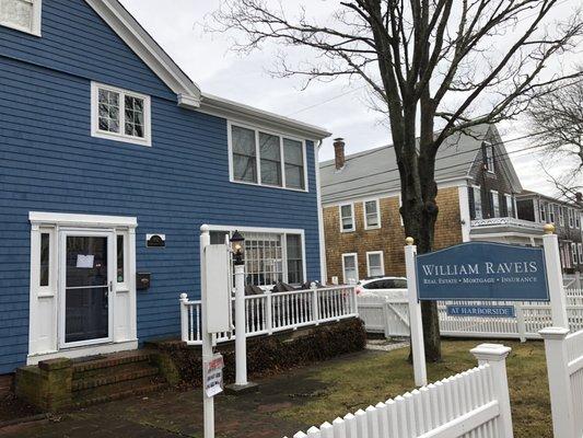 William Raveis Real Estate