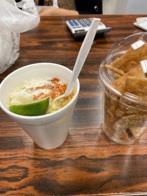 Corn cup and cinnamon fried chips