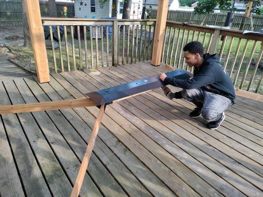 Jones Demo And Installs