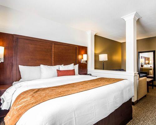 Comfort Suites, Truly Yours Scheme.
Woodland, CA.