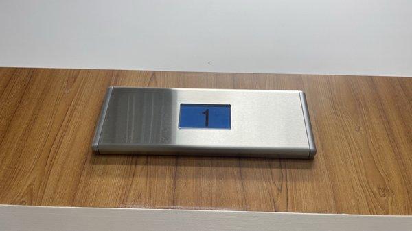 1970 OTIS (Schindler HXPress mod in 2019) elevator