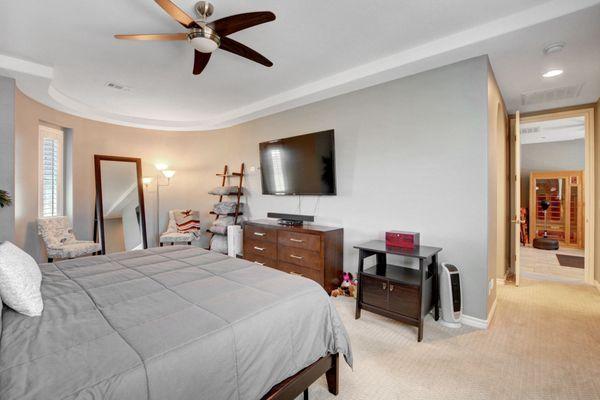 Luxury Real Estate Advisors