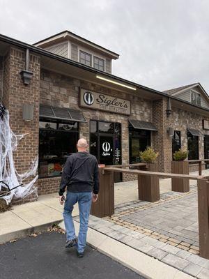 Sigler's Craft Beer & Cigars