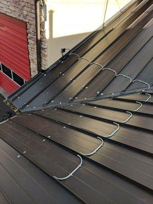 Heat Trace on metal roof