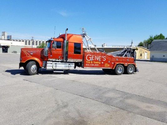 Genes Tire & Towing