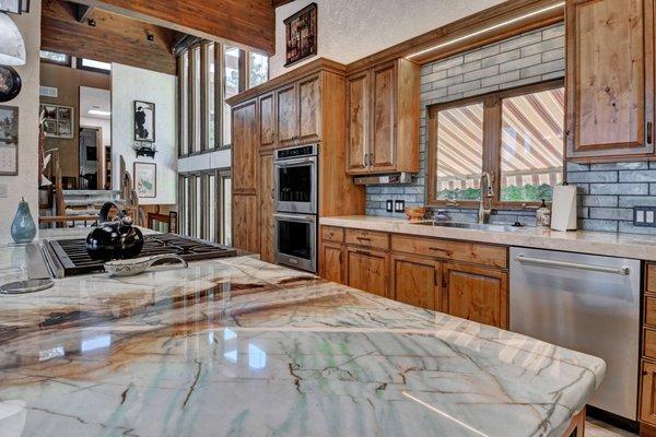 Bella Casa Countertops and Stone