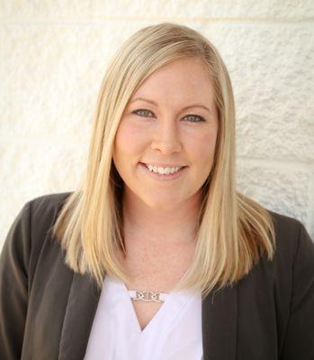 Tanee Young-Customer Service Specialist