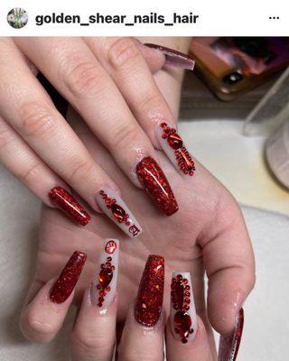 La'Queen Nails & Spa