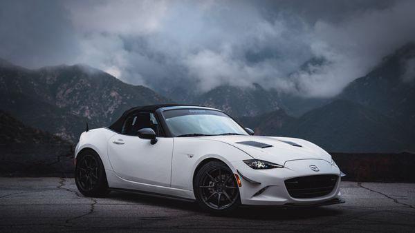 Bells & Vaughn Collision