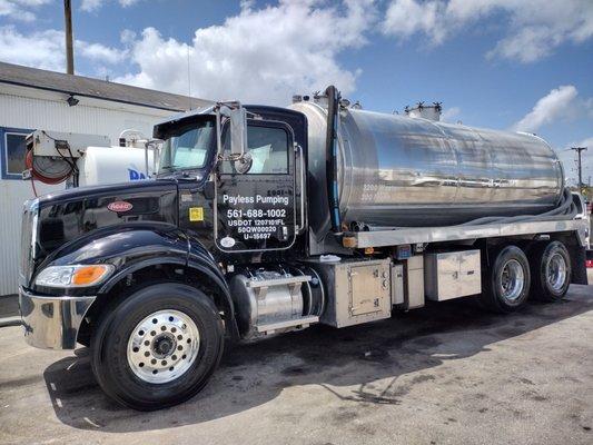 Scratch n Sniff Auto Detailing