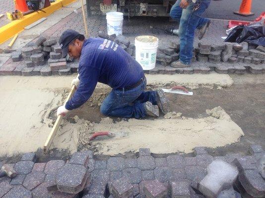 Mini Waterproofing & Caulking