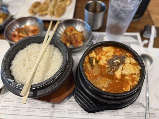 Beef and kimchi soondubu