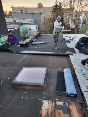 Side By Side Roofing & Siding Contractors In Brooklyn Ny