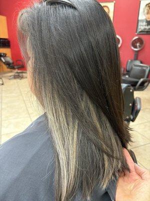Mini balayage foils.