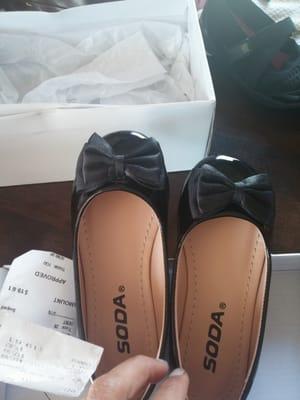 Don't shop here..Warning..shoes are not same size..one is bigger than the other..they rip easily. In minutes.