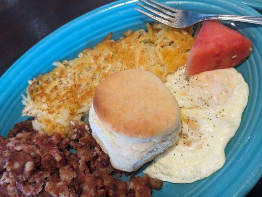 Corn beef hash, sooooooo delicious!