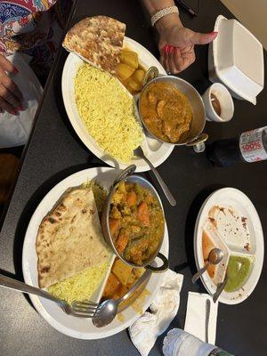 Vegetable Vindaloo Meal - 12oz and Curry Chicken Curry Meal - 12oz