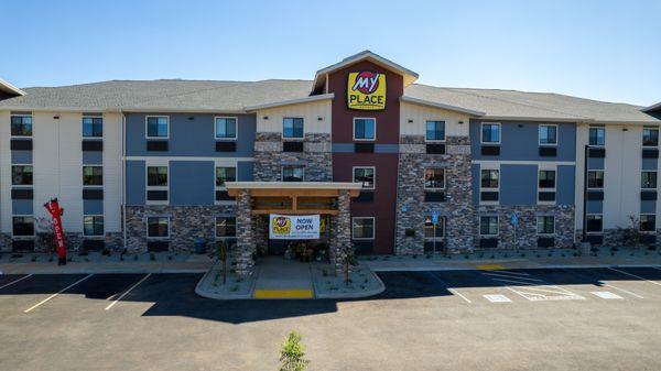 My Place Hotel - Redding, CA