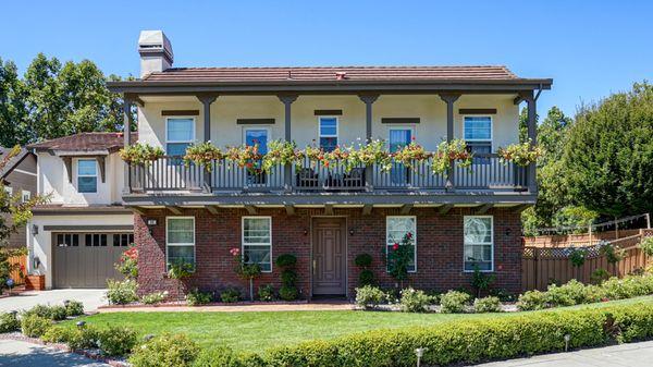 11 Silverberry Ct Novato Pt Marin
$1,795,000 5 bed 4.5 bth 4425 ft home
SOLD !