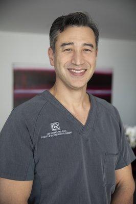 Leif Rogers MD, FACS