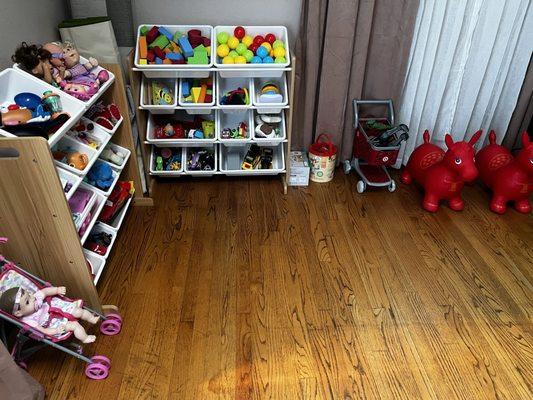 Vero’s Butterfly Daycare