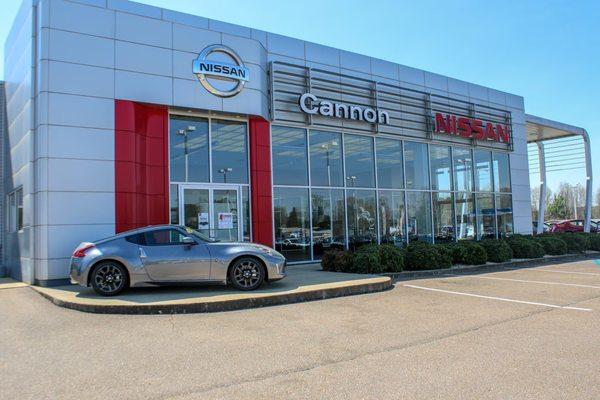 Cannon Nissan of Oxford