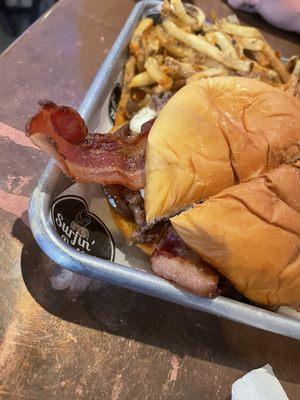 Surfin Betty's Burger Bar