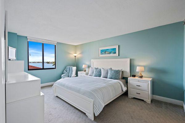 Crystal L Bannar - RE/MAX Action First