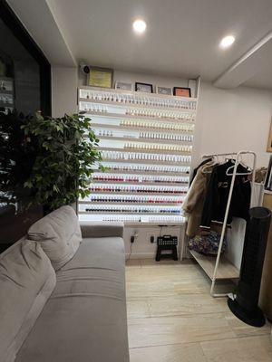 Miss Nails