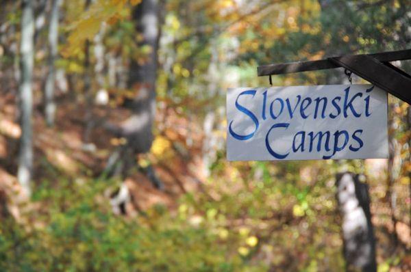 Slovenski Camps