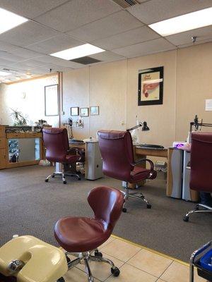 Diamond Nail And Spa