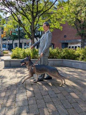 Morris Frank And Buddy Statue