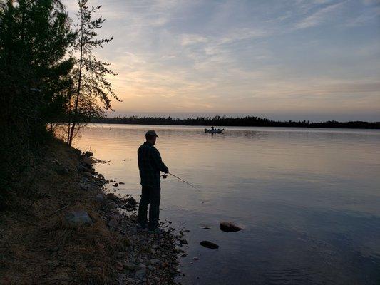 Snowbank Lodge and Outfitters