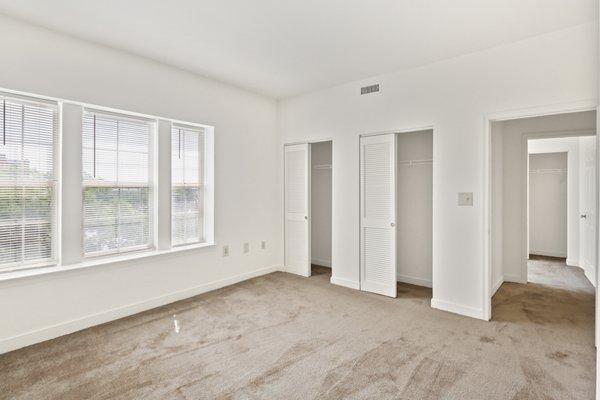 Guilford Manor Apartments