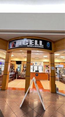Merritt Square Mall